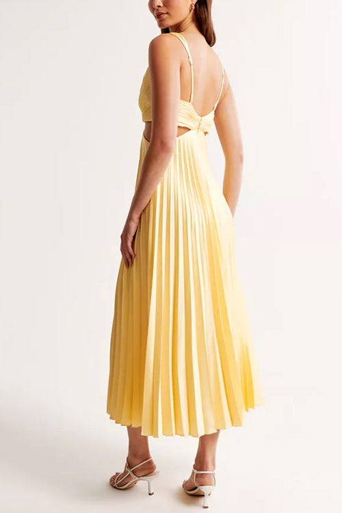 Elsa | Elegant pleated maxi dress