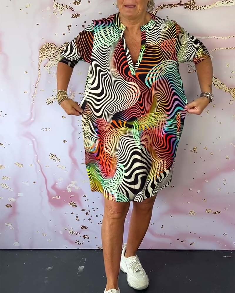 Mariah | Retro wavy dress with pockets