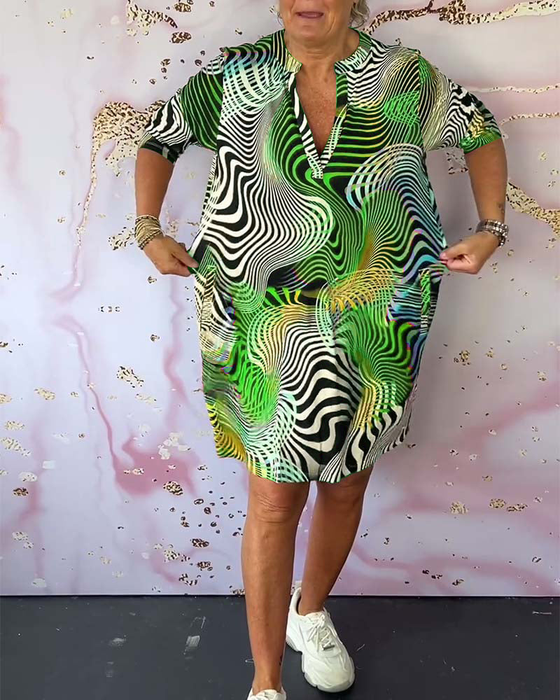 Mariah | Retro wavy dress with pockets