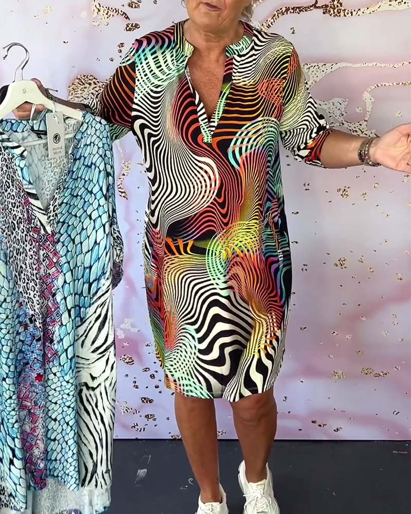 Mariah | Retro wavy dress with pockets