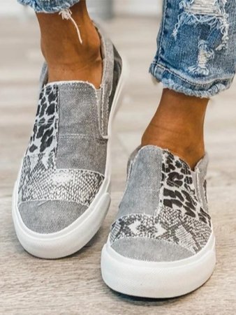 AUDREY | TRENDY PAIN-RELIEVING SLIP-ONS