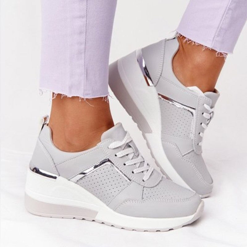 THYRA - COMFORTABLE ORTHOPAEDIC SHOES